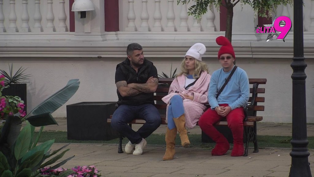 Ovo će promeniti tok rijalitija: Mina otkrila ko se zapravo dopada Maji, nisu u pitanju ni Luka, a ni Alibaba! (VIDEO)