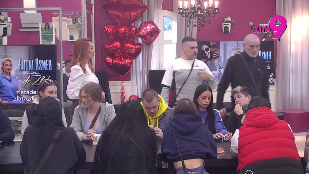 Šta je njima uradila Teodora? Bebica besan kao ris na porodicu, spreman da otpiše sve zbog preljubnice! (VIDEO)