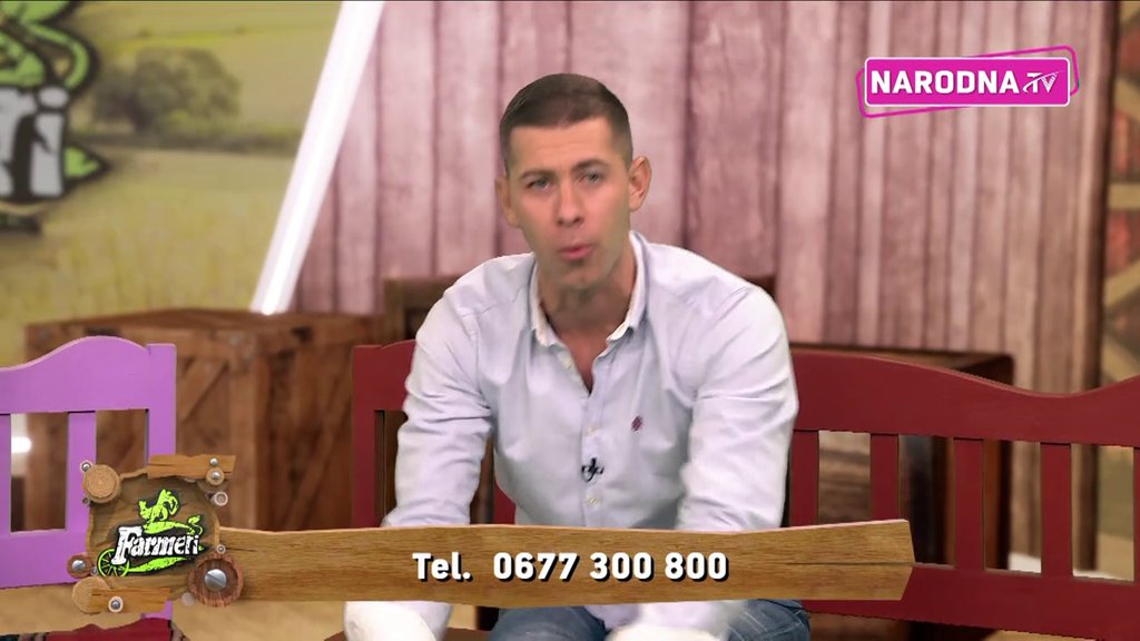 Boža besni jer gledateljka hvali Runju! Menjao sve boje zbog njenih reči: TI SI KRISTIJANOV POTRČKO (VIDEO)