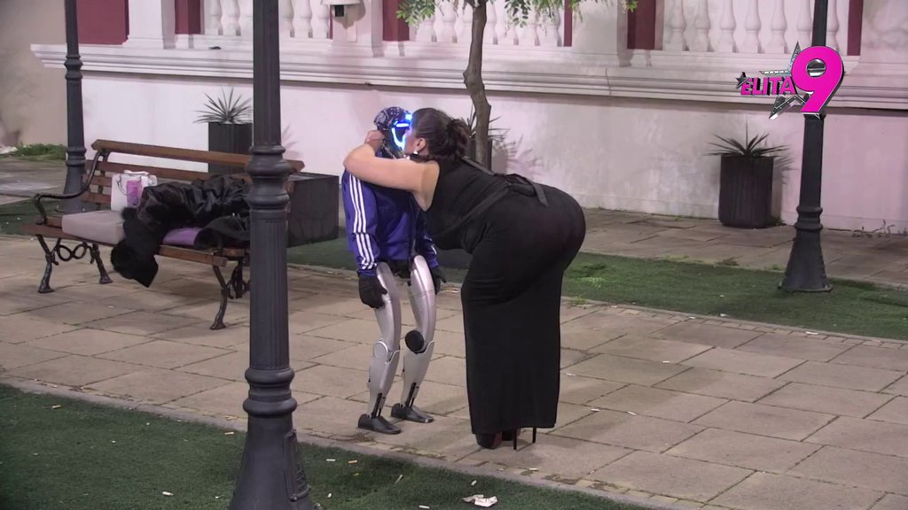 Nikad umiljatija Miljana Kulić: Tošu ljubi bez prestanka, za njega imala samo jednu molbu! (VIDEO)