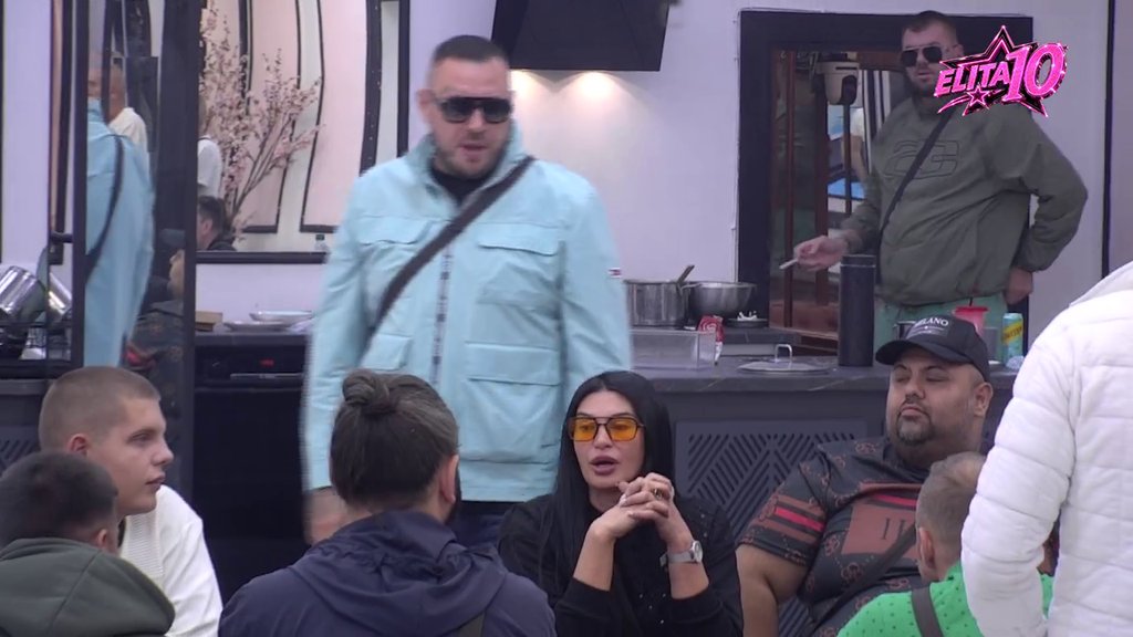 Car doživeo pomračenje: Jakšićki psovao sve živo i mrtvo, ovako besan skoro nije bio! (VIDEO)