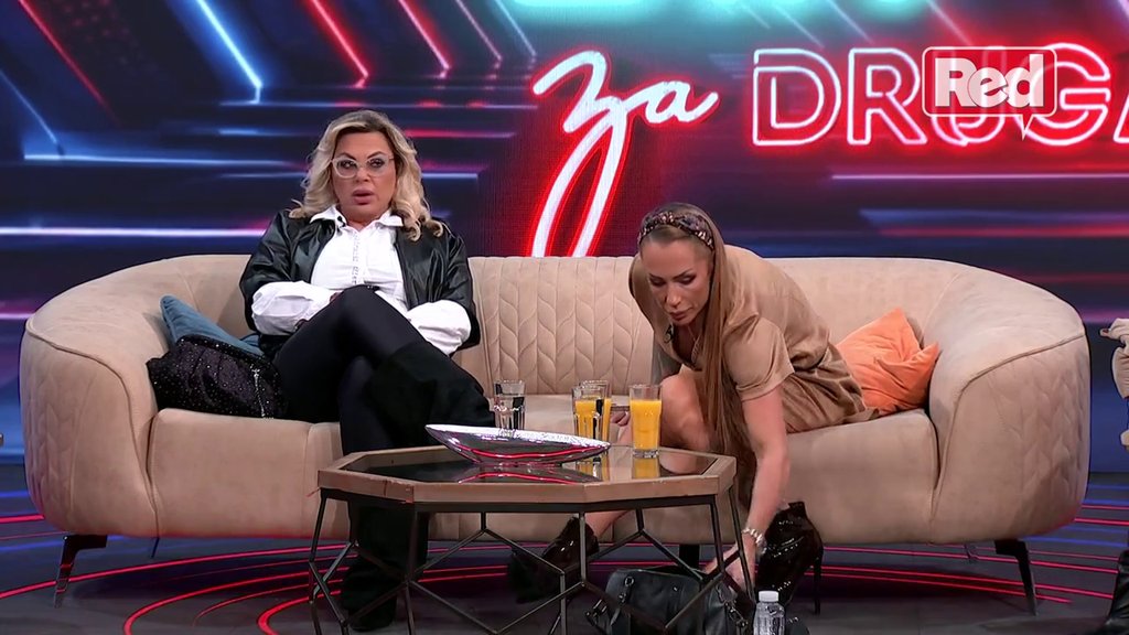 Krompir u kaputu: Marija Kulić urnisala Cara zbog Miljane, ne može očima da ga gleda! (VIDEO)