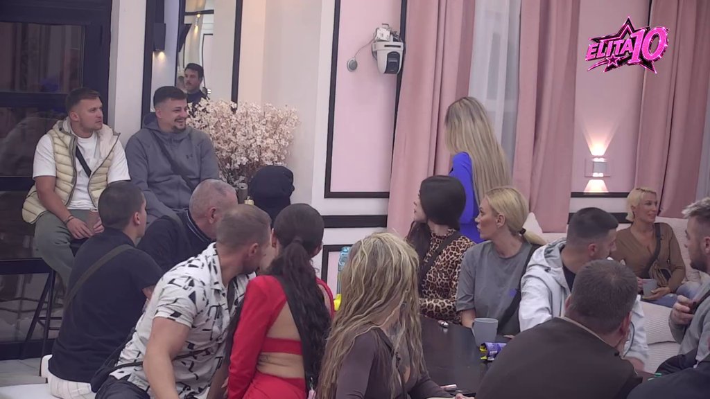 Aneli oduvala Terzu zauvek, pa se zaorilo od rata sa Đukićem: Gde je bilo tvoje poštovanje kada si mi govorio da ne bi bio u vezi sa mnom jer sam majka? (VIDEO)