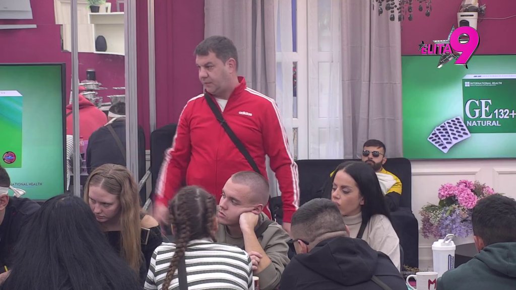 Od gnusnog vređanja i policije do skopljenog primirja: Zorica i Ivan zakopali ratne sekire! (VIDEO)