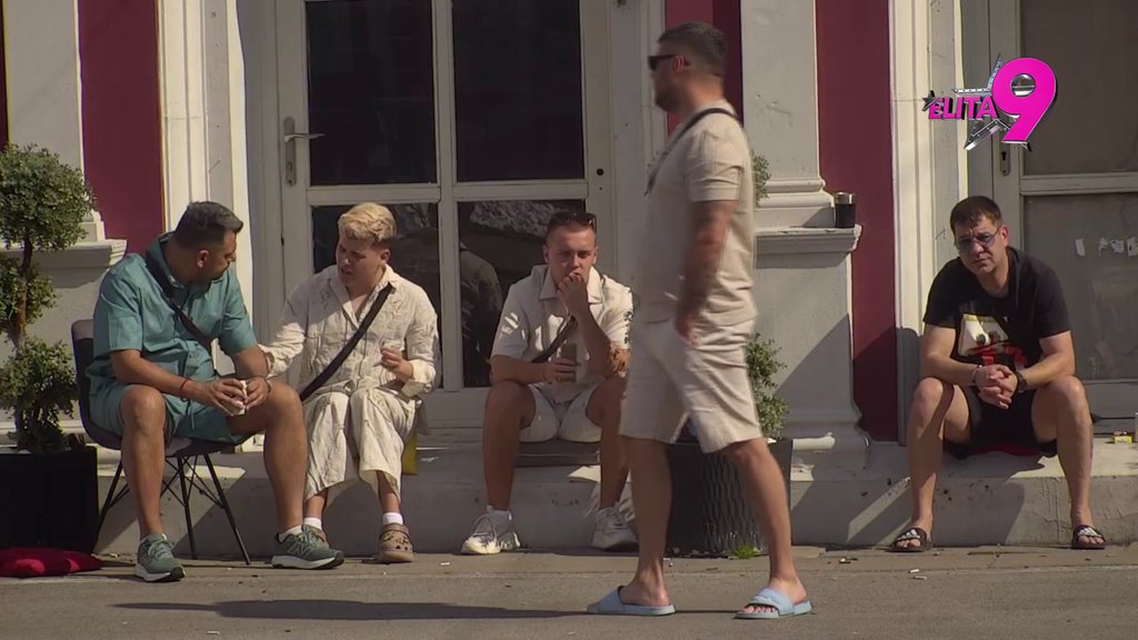 Dogovor je pao: Bora i Uroš sklopili primirje, Santana mu dođe izvinjenje i šimnku u vrednosti od 100 evra! (VIDEO)