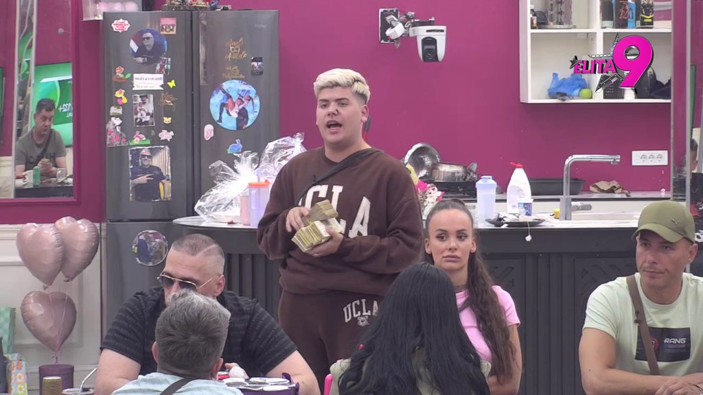 KAD TE MAMA UPOZNA, JAVI SE: Ivan žestoko opleo po Sari, smatra da je dama sumnjivog morala! (VIDEO)