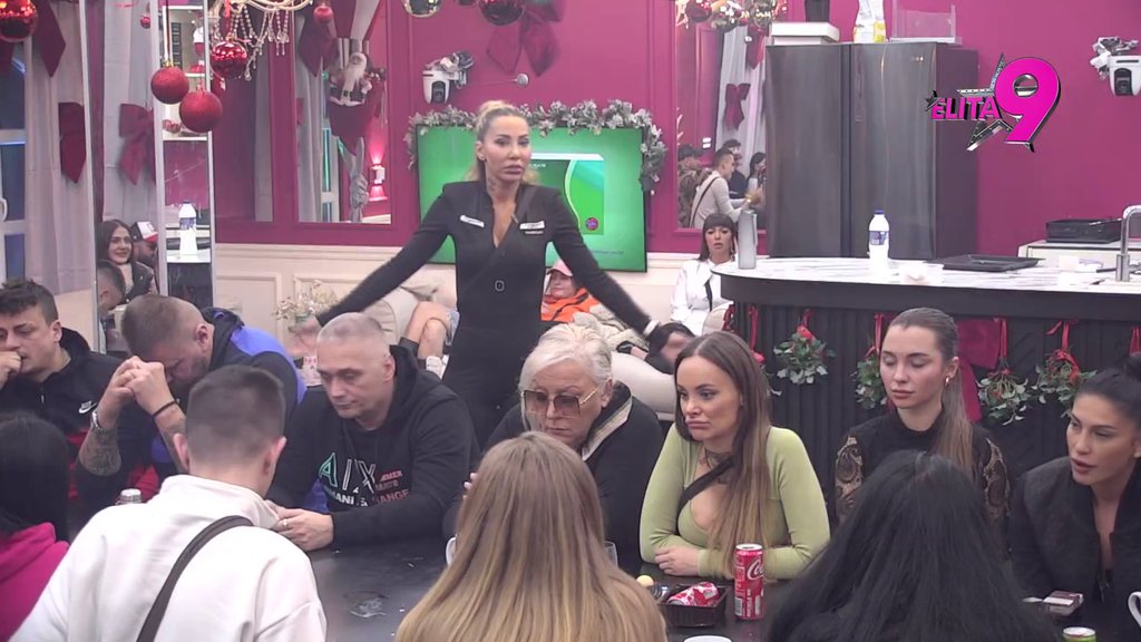 EVO ŠTO SU SPUSTILE LOPTU: Aneli i Maja progovorila o prijateljstvu, rešile da sve stave po strane (VIDEO)