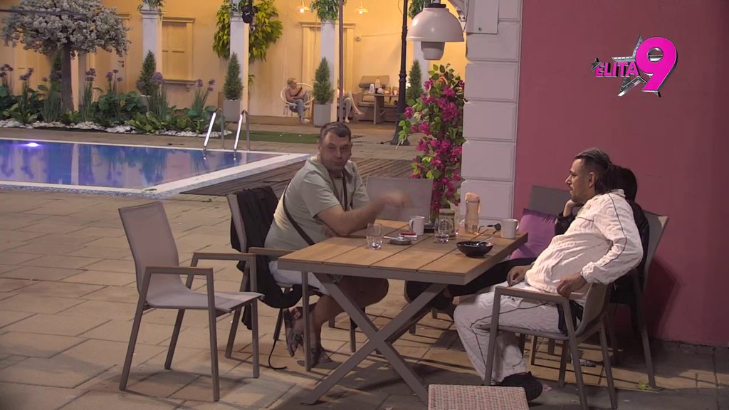 Karambol tek sledi: Bora Santana najavio haos koji će se dešavati narednih deset meseci! (VIDEO)