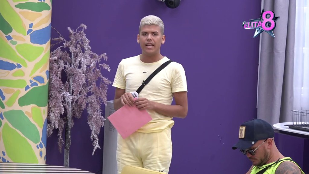 ON JE OBIČNA PACOVČINA: Stanić uložio sve napore da opljuje Karića, iskazao najdublji gnev prema njemu! (VIDEO)