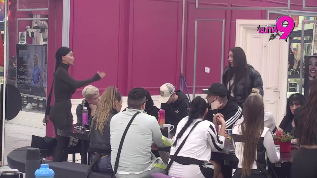 Ti si mi rekla da uđem u vezu sa njim! Puče tikva između Vanje i Dušice, KULJA PRLJAV VEŠ! (VIDEO)