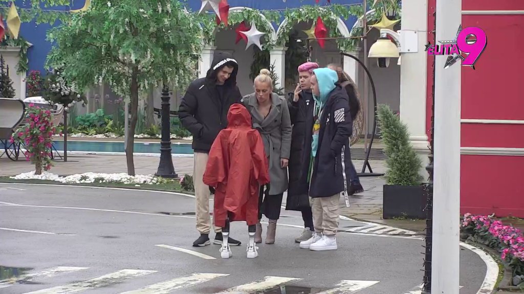 JOŠ JEDNA U NIZU: Sara Stojanović se pohvalila Toši novim momkom, veruje da će pored Murata imati najviše sreće! (VIDEO)