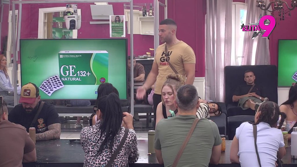 Pokazala ljubomoru: Aneli zbog Stanije rasturila prijateljstvo sa Anđelom, on joj očitao lekciju ponašanja (VIDEO)