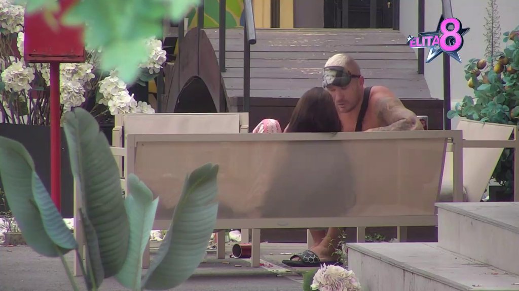 Konstantine, ovde vidiš jednog roditelja zauvek: Munja žestoko isponižavao Stefani, ona ga otpisala kao oca deteta! (VIDEO)