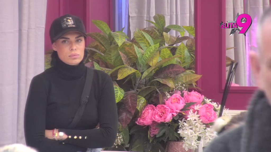 Mini Vrbaški se u snu javilo božje dete i pitalo je da krene sa njim: Pristala je, a onda se desilo nešto što će vas NAJEŽITI (VIDEO)