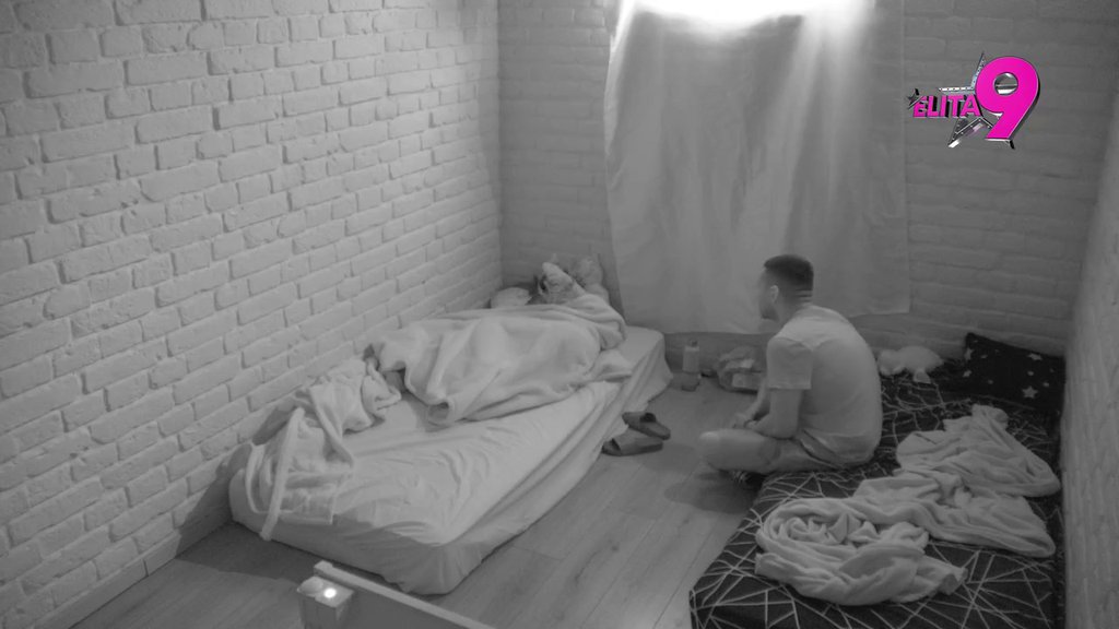 Ništa od pomirenja?! Bebica daje sve od sebe da odobrovolji Teodoru, ovog puta mu nije pošlo za rukom (VIDEO)