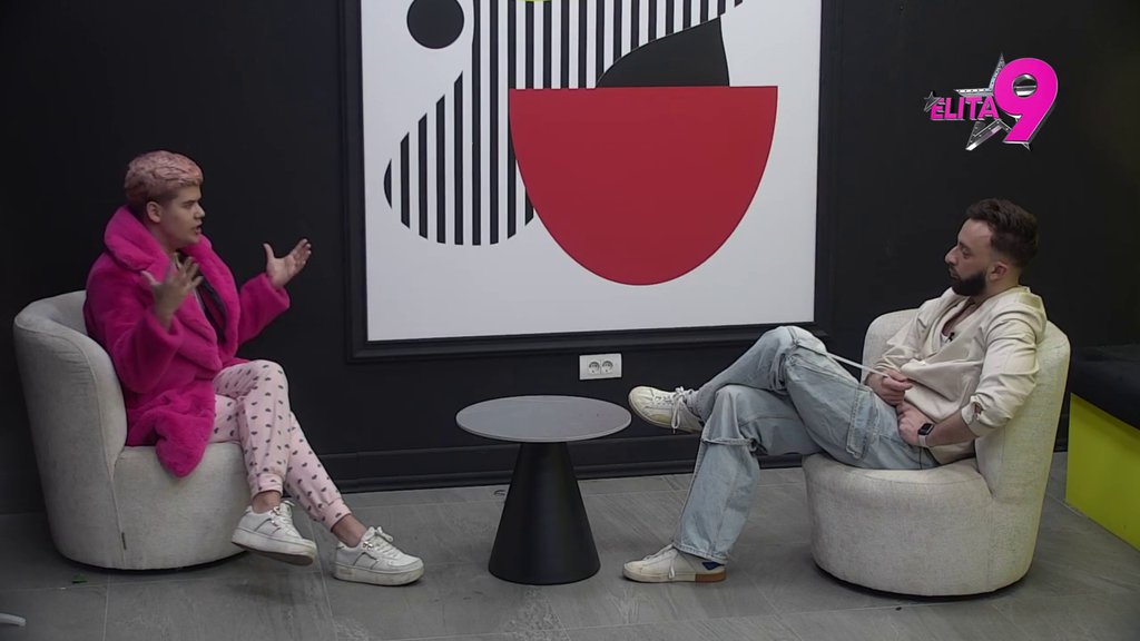 BILA JE STANIJIN POTRČKO: Uroš tvrdi da je Maja ODLEPILA za Asminom, šokirao priznanjem o svom odnosu sa Borom Santanom: ZALJUBLJEN JE U MENE, PITAO ME JE... (VIDEO)