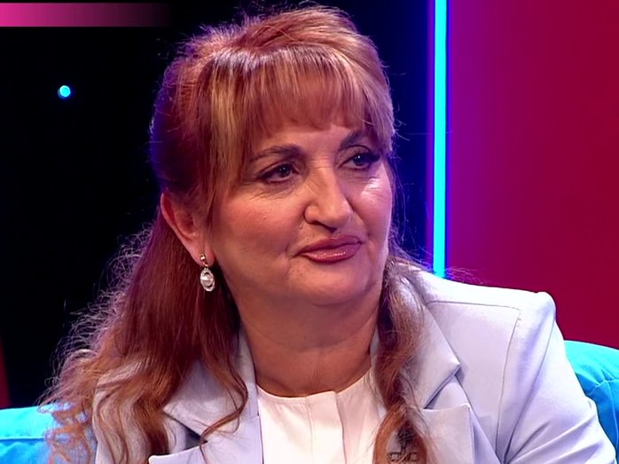 Lepo se folira i glumi: Mama Džehva ne štedi Anđela Rankovića, napljuvala ga kao nikada