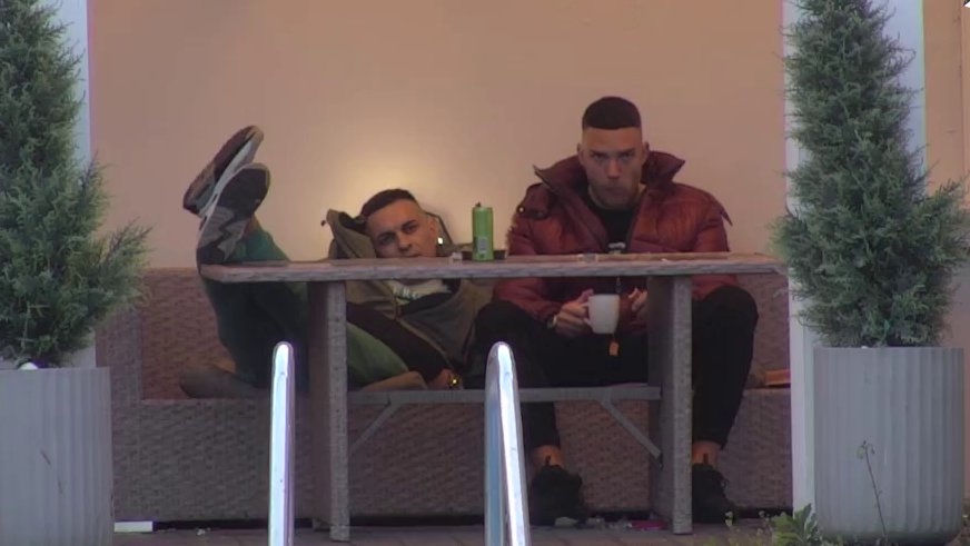 Žena ti nije na silu otišla: Anđelo rešio da Bebici skine ružičaste naočare i suoči ga sa surovom realnošću! (VIDEO)