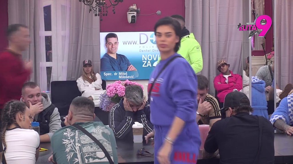 TRIO FANTASTIKO: Teodora, Mina i Maja udruženim snagama pokušale da srozaju Anitu, pa negirale da su pokazala ljubomoru prema njoj! (VIDEO)