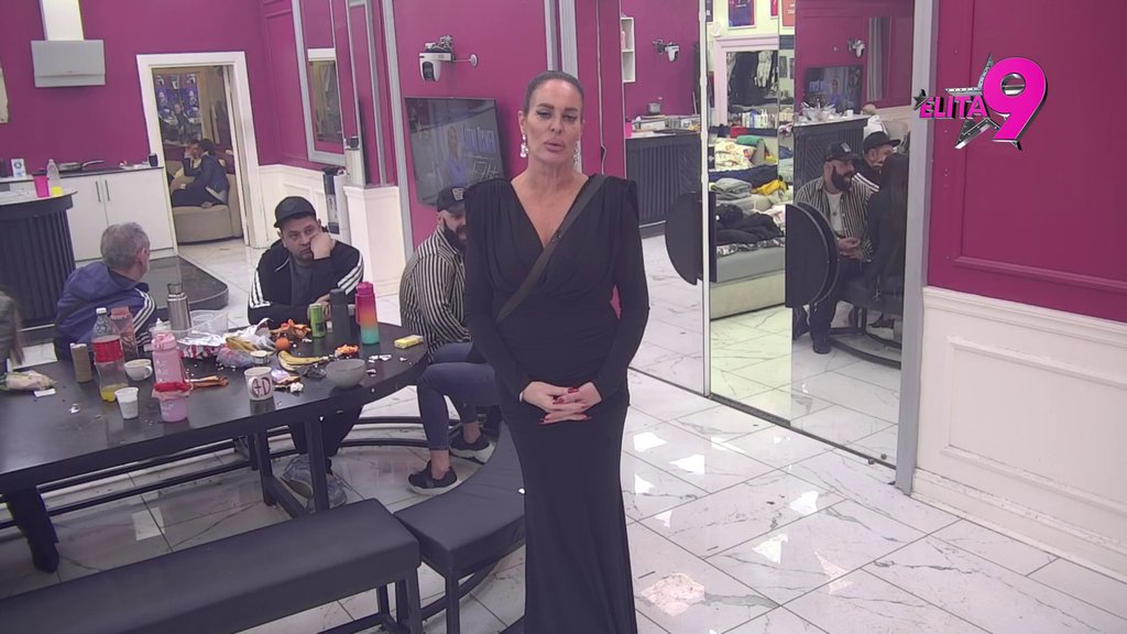 POKAZALA SAM ŽENSTVENIJU STRANU: Milena progovorila o svom odnosu sa Mikijem, evo da li sebe vidi pored njega! (VIDEO)