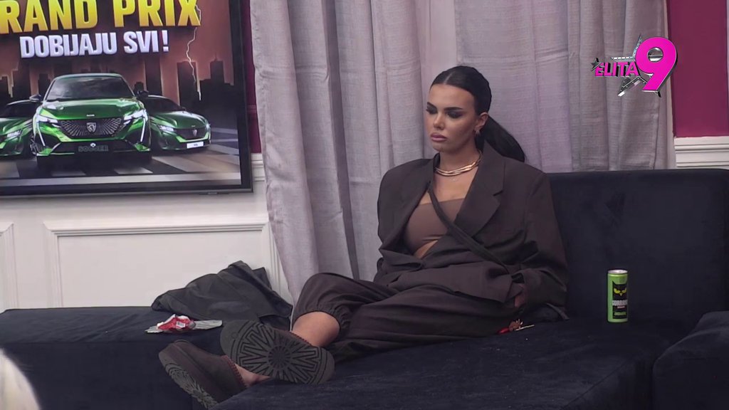 TRESE SE BELA KUĆA! Maja priznala šta oseća prema Filipu, Anita potonula kao Titanik: Ja mogu pogledom, a one ne mogu gole (VIDEO)