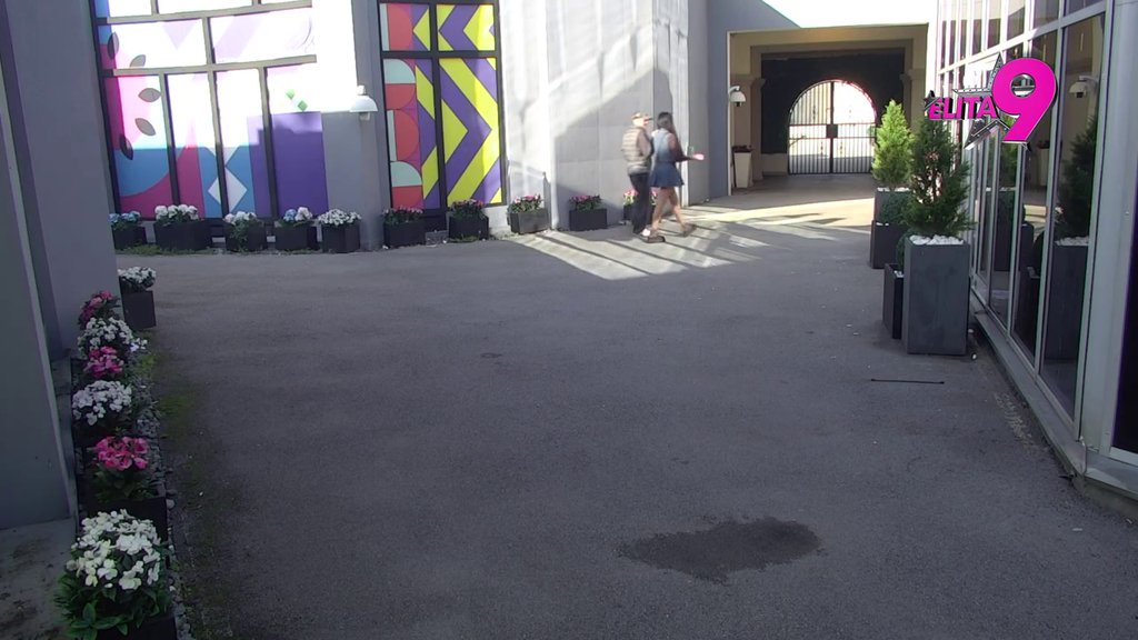 PRESIMPATIČAN JE, JA VOLIM TAKVE MUŠKARCE! Anita odlepila za Lukom, ishvalila ga na sva usta! (VIDEO)