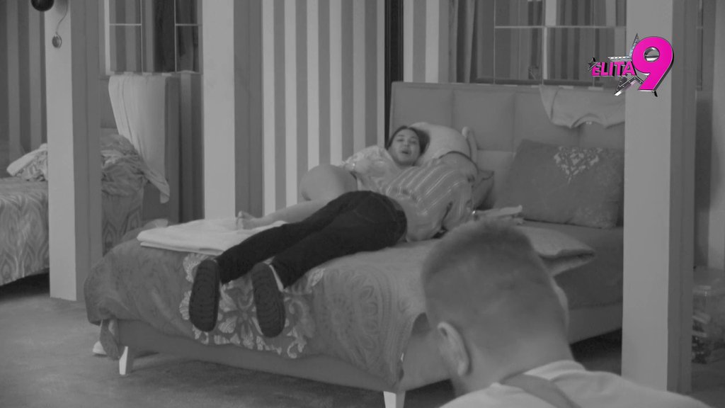 Traži muža bez roditelja: Janjuš i Đukić udruženim snagama sprdaju Maju, ona doživela fras! (VIDEO)