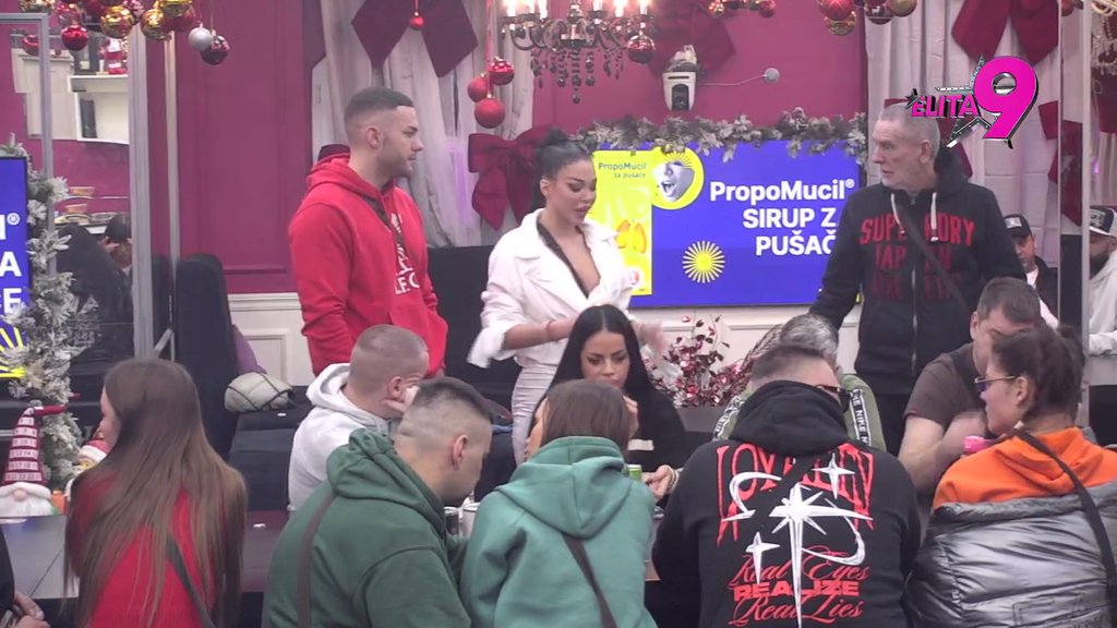 Ore se zidovi! Maja otkrila šta zna, a onda je Aniti prekipelo zbog optužbi, pa je skočila i zaurlala: Ja se kunem da sam prenela sve od reči do reči (VIDEO)