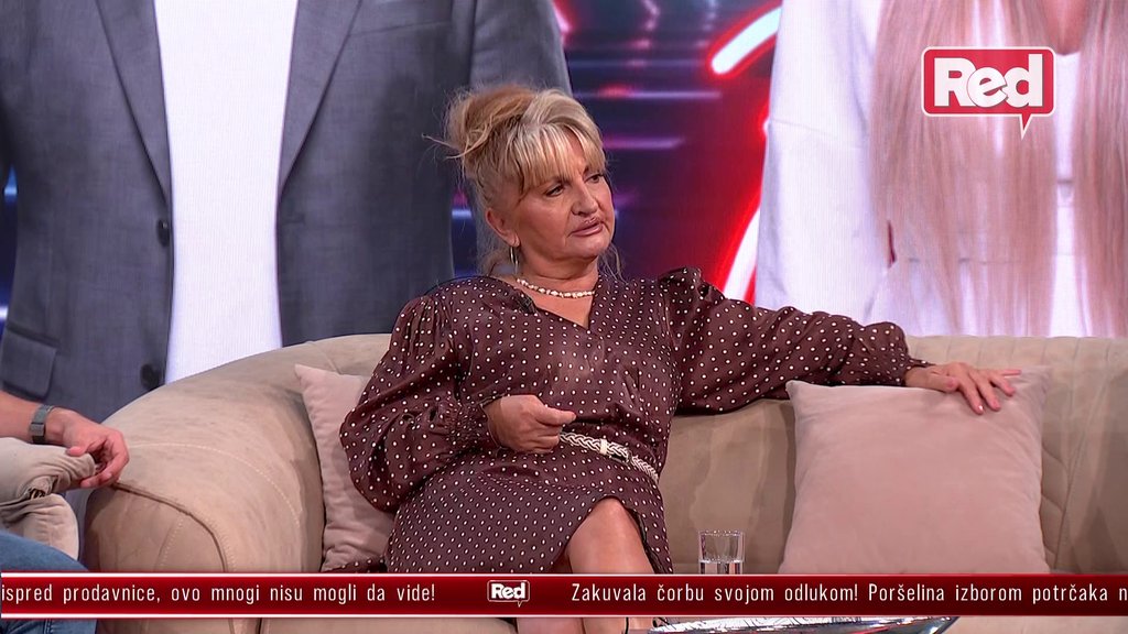 Krupan je ona zalogaj za njega, ona je premazana Amazonka: Mama Džehva oštro o raskidu Đukića i Aneli, oplela kao nikad: Lisica kad nije mogla da dohvati grožđe, rekla je... (VIDEO)