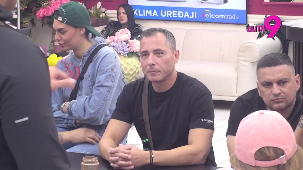 Ena Čolić ga uopšte ne zanima: Miki Dudić se jednim potezom odao, Anđelo mu nikad žešće skinuo masku! (VIDEO)