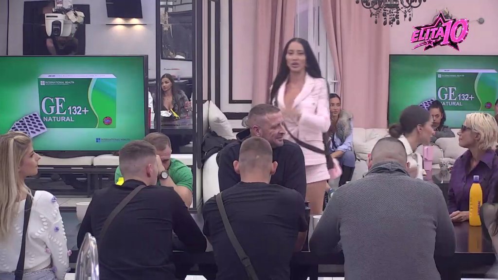 Zakucala za sam kraj: Poršelina se posebnim rečima obratila Caru, dala sud o njegovom odnosu sa Aneli, a evo šta je poručila Anđeli! (VIDEO)