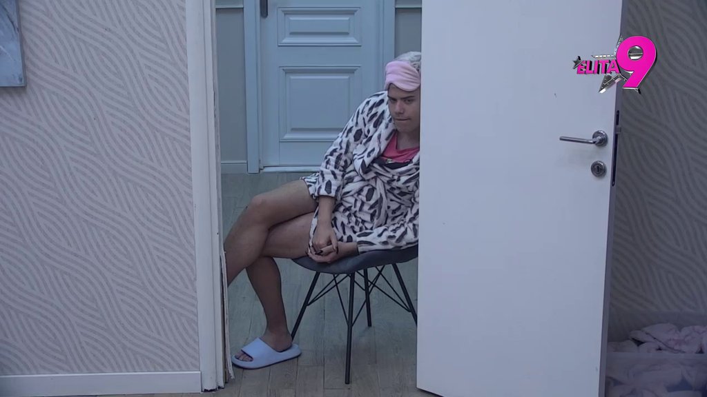 Jezive pretnje odzvanjaju hotelom! Bori prekipelo, urniše Stanića: Da bog da umro 30. marta kad i moja mama ako... (VIDEO)