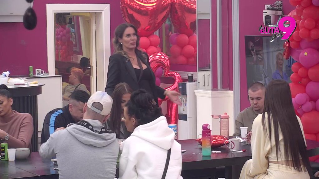 Smehotres u Eliti: Vanja otkrila Kačavendin razlog jer je odrukala za dug, Janjuš u šoku! (VIDEO)