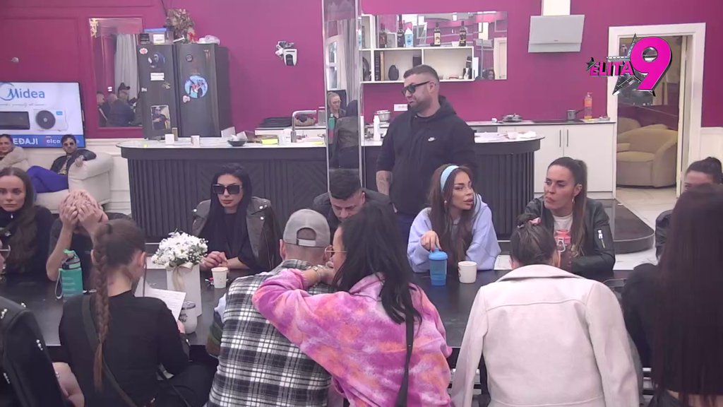 Mustafa, od ovog je i BOG DIGO RUKE! Dača odustao od Asmina, pa se obratio njegovom ocu! (VIDEO)