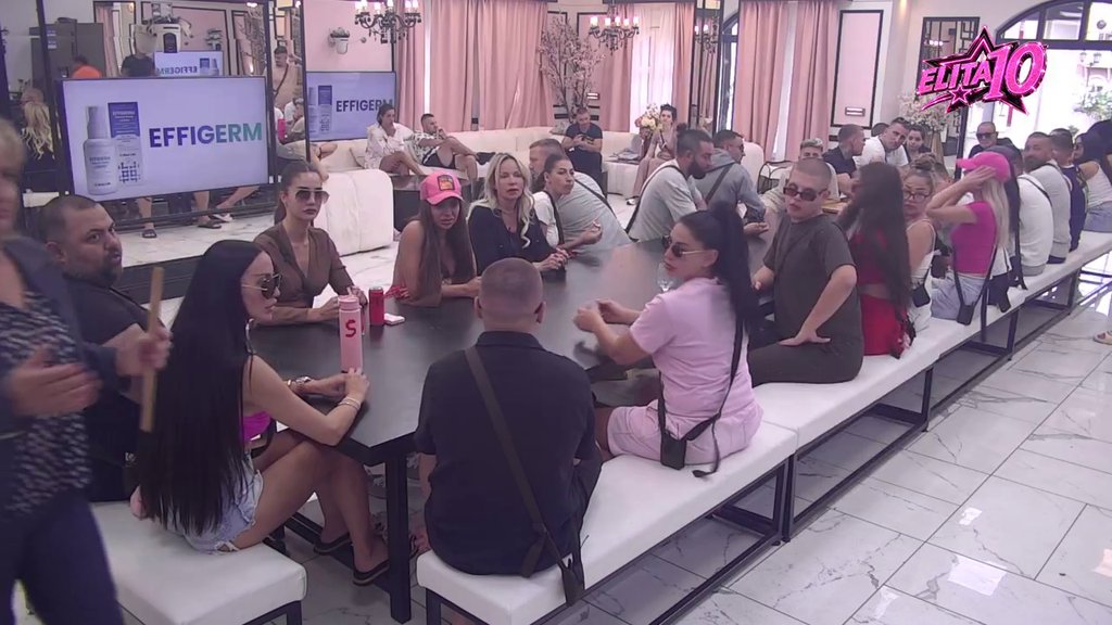 POSTROJILA IH KAO NIKAD: Džehva podelila poslove takmičarima, jednu stvar im zamera (VIDEO)