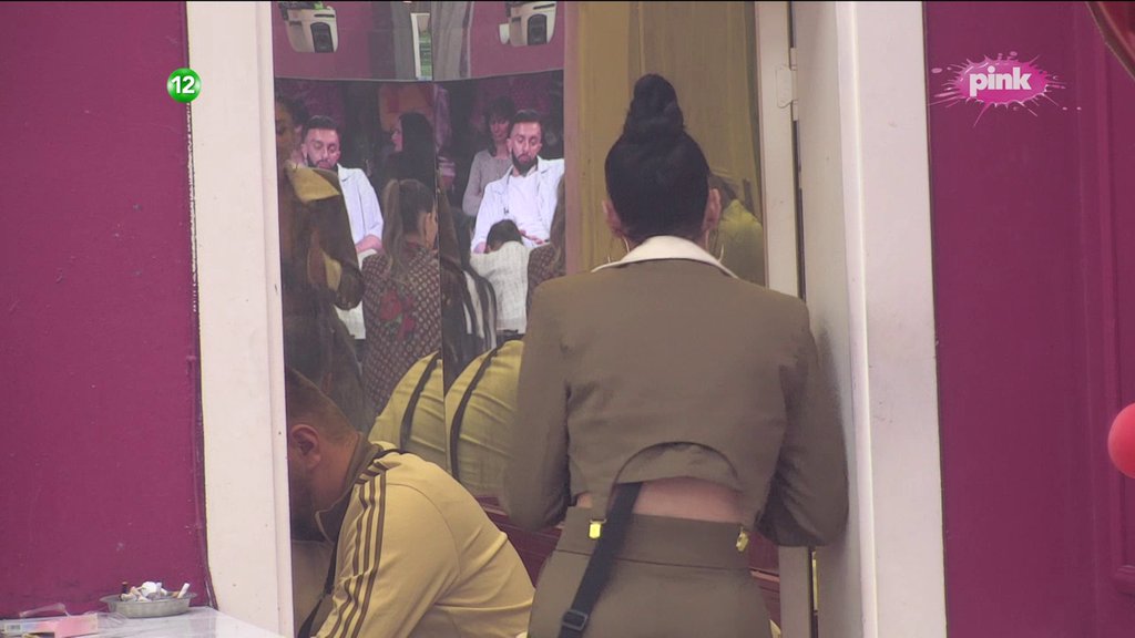 On će opet zbog p*čke raditi iste stvari! Aneli ne veruje u Asminovu promenu, sigurna da mu ćerka nije na prvom mestu! (VIDEO)