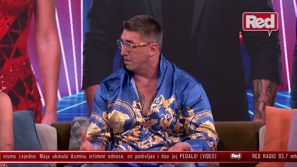 Napravi mi sina! Kristijan ISTRESAO TORBICU PUNU NOVCA pred Slađom Poršelinom, on poručio: Idemo u Hilton DA TE ISPEGLAM! (VIDEO)
