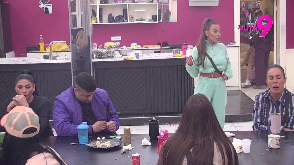 PRIJA JOJ I BIĆE SA NJIM: Sofija dala svoj sud o Maji i Asmin, ubeđena da će uskoro popustiti kočnice (VIDEO)