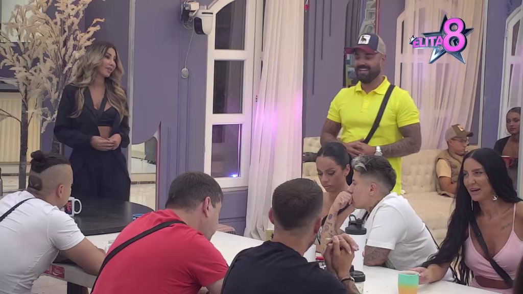 Samo što nije poletela od sreće: Aneli saznala da Luka spava s njenom slikom! (VIDEO)