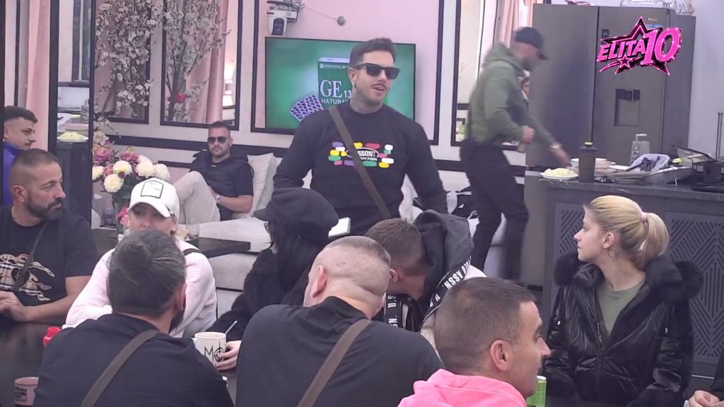 Pomogne im kao pravi starešina: Mića dobio lavinu pohvala, pa se Matora prisetila svega i briznula u plač (VIDEO)