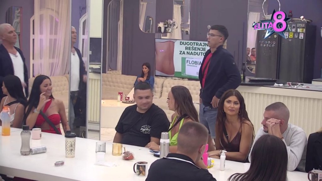 Ori se Bela kuća! Peja nastavio da PONIŽAVA Enu, pljušte uvrede na sve strane: Od srca ti želim da ono što sam ja doživela da imaš istog takvog zeta (VIDEO)