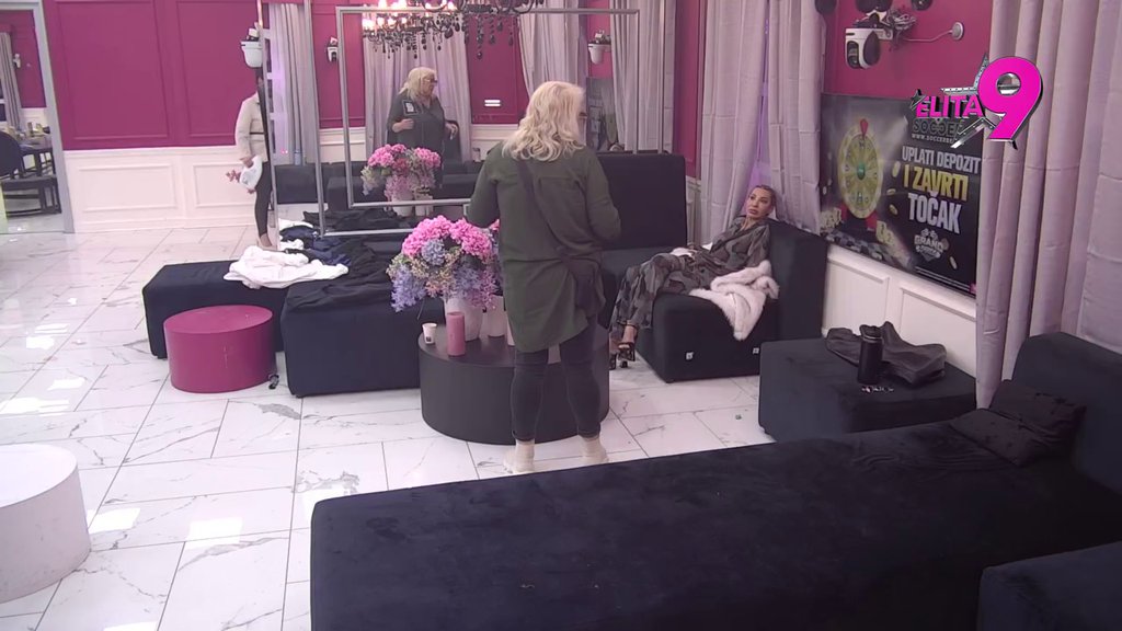 Tura pravdanja počela! Zorica odmah dotrčala do Aneli, ona i dalje tvrdi da Luki nije opsovala majku (VIDEO)