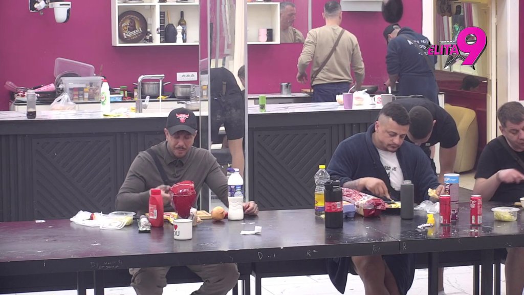 Presedan u Eliti: Đukić prvi put nakon šest meseci nema amneziju posle žurke! (VIDEO)