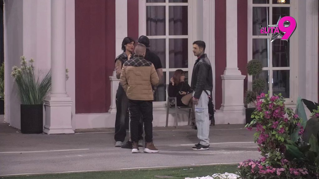 Opa! Mina provalila Terzu, pa izljubomorisala: Ma jeste, pa da me iznenadiš s drugom! (VIDEO)