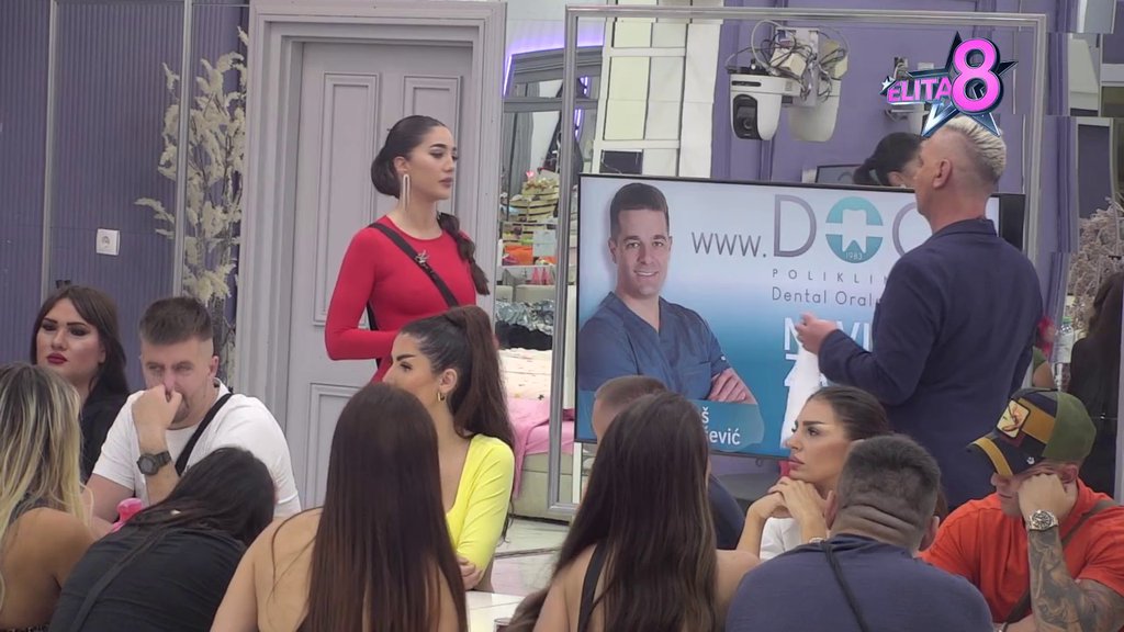 Gastoz brutalno razapet jer je Anđelu nazvao p*rno divom: Kačavenda i Đedović ga demolirali komentarima, on ostao u šoku! (VIDEO)