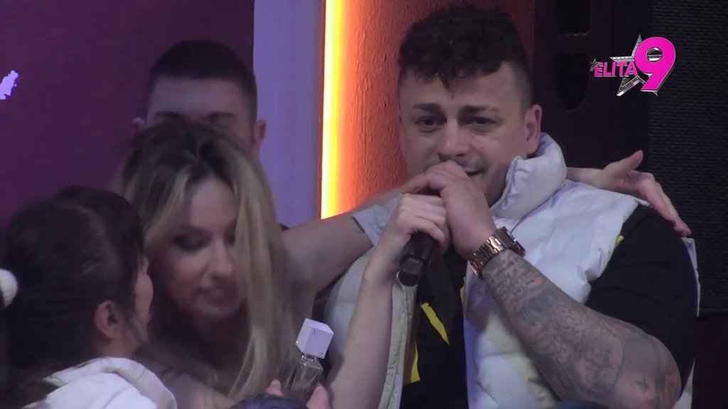 A JA SAM TE VOLEO, A NISAM SMEO! Terza na ivici suza: Ovom pesmom dokazao koliko pati, obratio se Sofiji odmah (VIDEO)