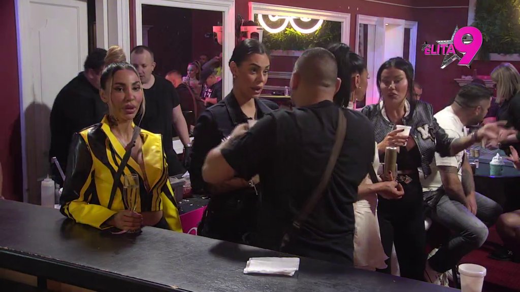 Ne veruje šta vidi: Aneli s gađenjem strelja svoje glavne aktere! Hit scena (VIDEO)