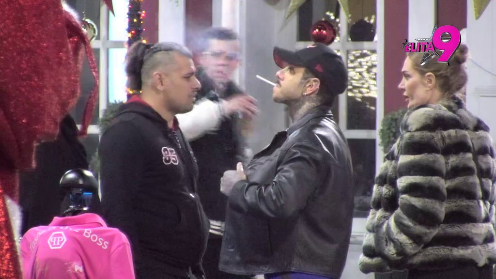 Pala mu roletna: Bora doživeo pomračenje zbog Ivana Marinkovića, brutalno ga izvređao! (VIDEO)