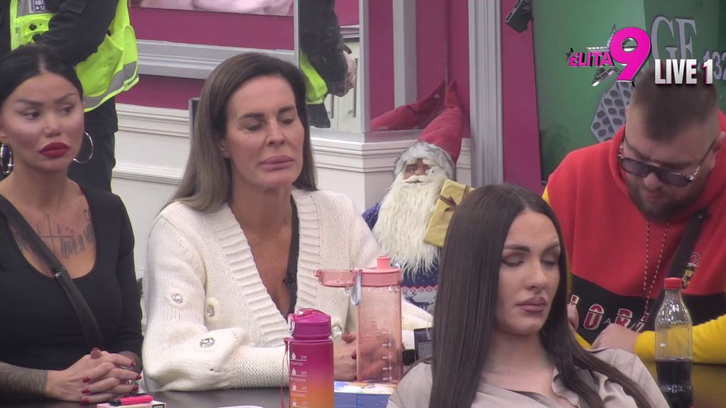 Čestitke koje si čitala za rođendan Srđan ti nije poslao: Zorica ne prestaje da rešeta Kačavendu, Ana Ćurčić pomrsila sve konce (VIDEO)