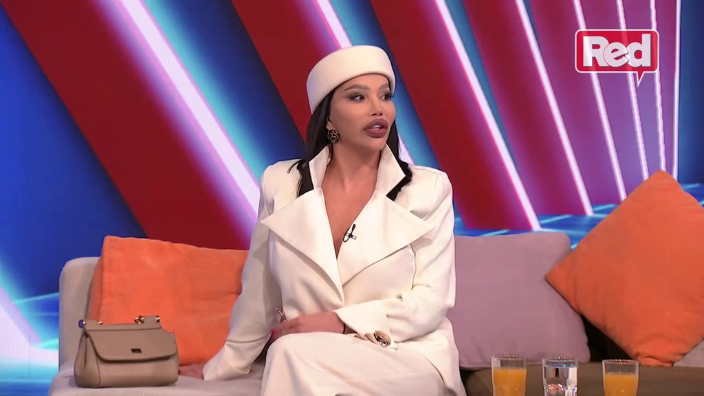 Ona je jeftino oružje! Žana Omnia iskoristila sva sredstva da očisti obraz Milene Kačavende, pa krenula da bljuje vatru po izadajnici Vanji Živić (VIDEO)